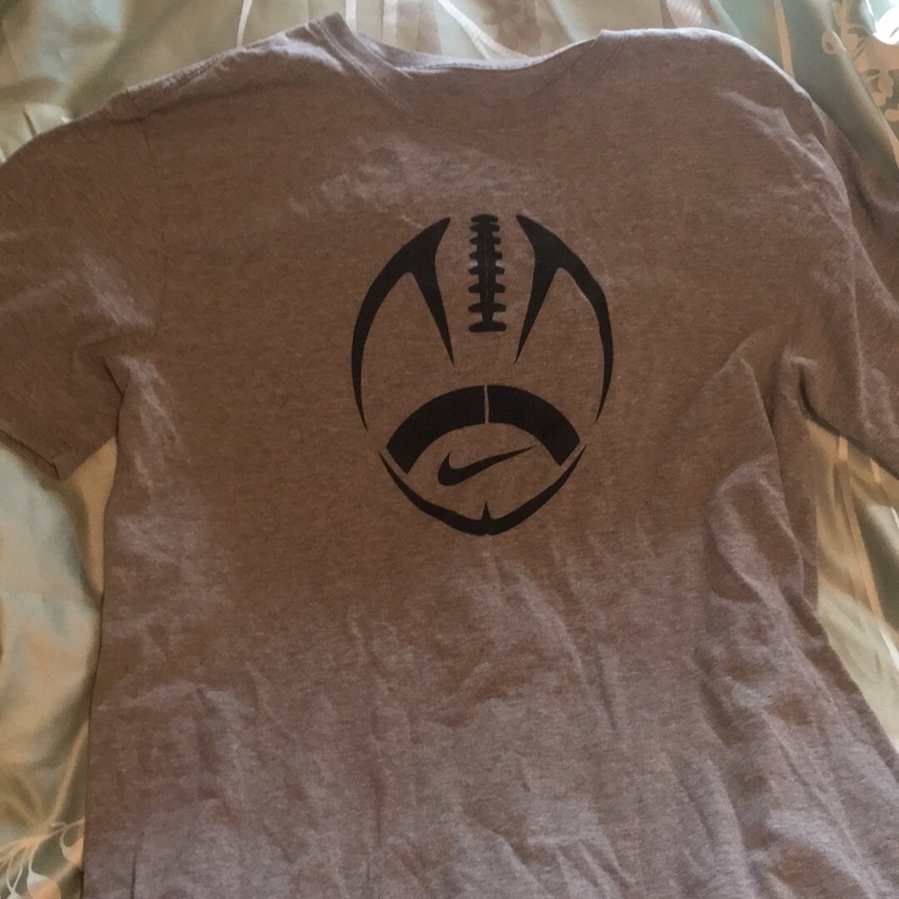 Grey Nike Football T-Shirt